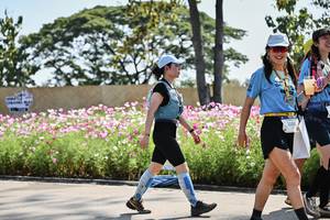 BIB: 
                            <button type="button" onclick="openModal(27797976)" class="btn btn-primary btn-sm float-right btn-popup" data-toggle="modal" data-target=".modal-high-quality">
                        <i class="fas fa-shopping-cart"></i> Add to Cart
                    </button>
                                            <button type="button" onclick="isThisMe(27797976, true)" class="btn btn-success btn-sm float-right btn-popup btn-isme hidden" data-toggle="tooltip" data-placement="bottom" title="นี่คือรูปของคุณใช่ไหม คลิกที่นี่เพื่อเอาเข้าอัลบั้ม">
                        <i class="fas fa-plus"></i> Add to album
                    </button>
                    <button type="button" onclick="isThisMe(27797976, false)" class="btn btn-warning btn-sm float-right btn-popup btn-isnotme hidden">
                        <i class="fas fa-ban"></i> Remove from album
                    </button>